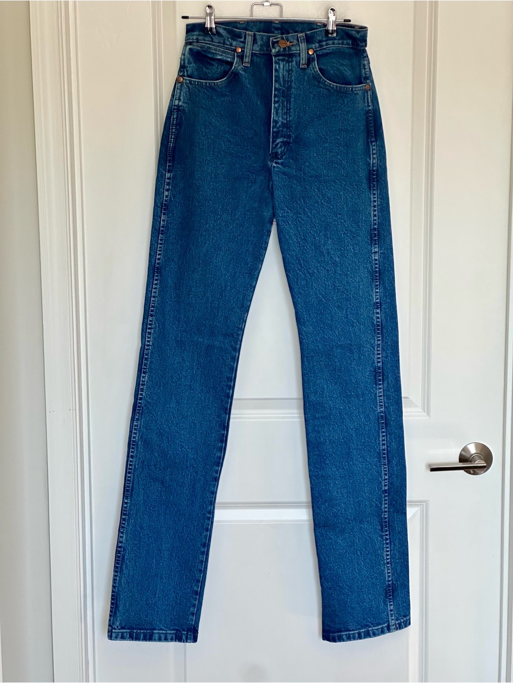 Wrangler High-Rise Straight extra long, extra tall Jeans